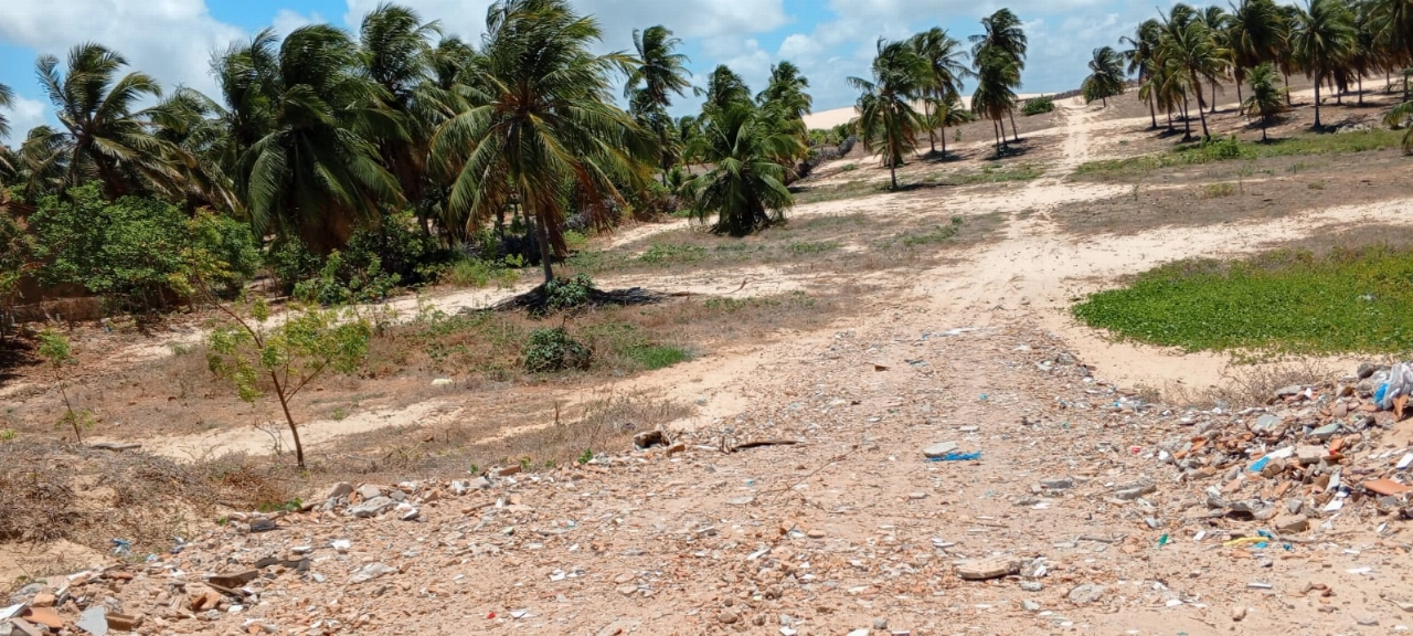 Terreno em Itapipoca no bairro Praia da Baleia por 200.000,00 reais - Imagem 1