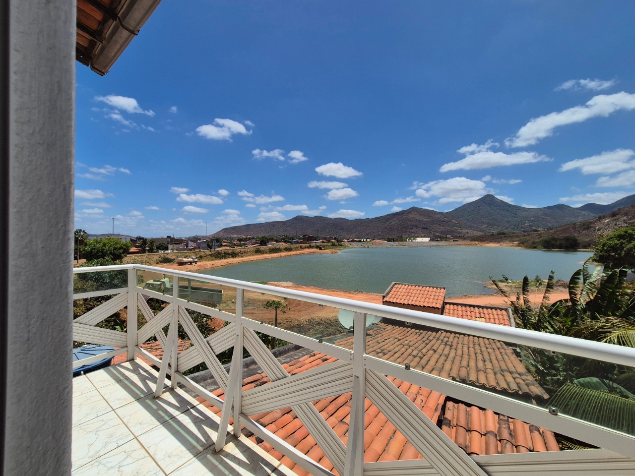 Apartamento em Itapipoca no bairro Ladeira por 350.000,00 reais - Imagem 1